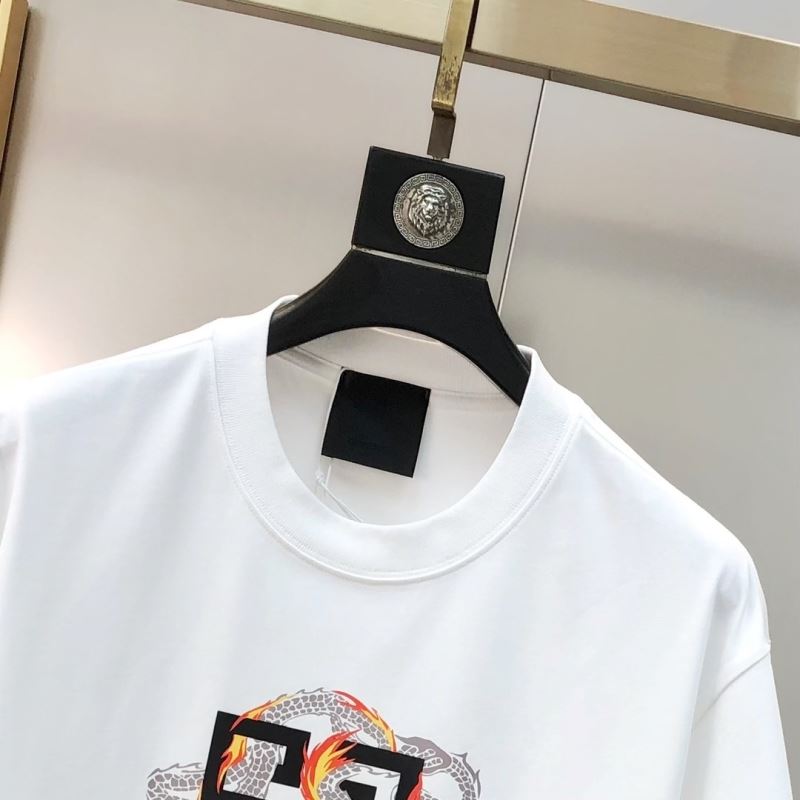 Givenchy T-Shirts